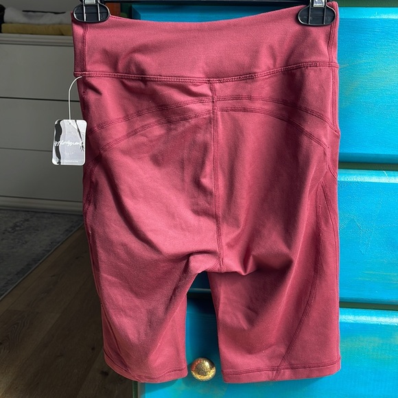 NWOT FP Movement Biker shorts - Picture 4 of 4